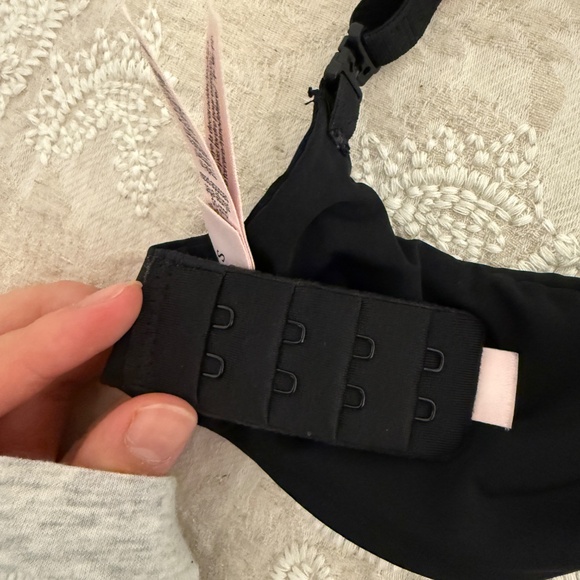 THE T-SHIRT Bombshell Add-2-Cups Push-Up Bra - Picture 4 of 5